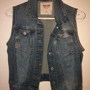 Jean Vest
